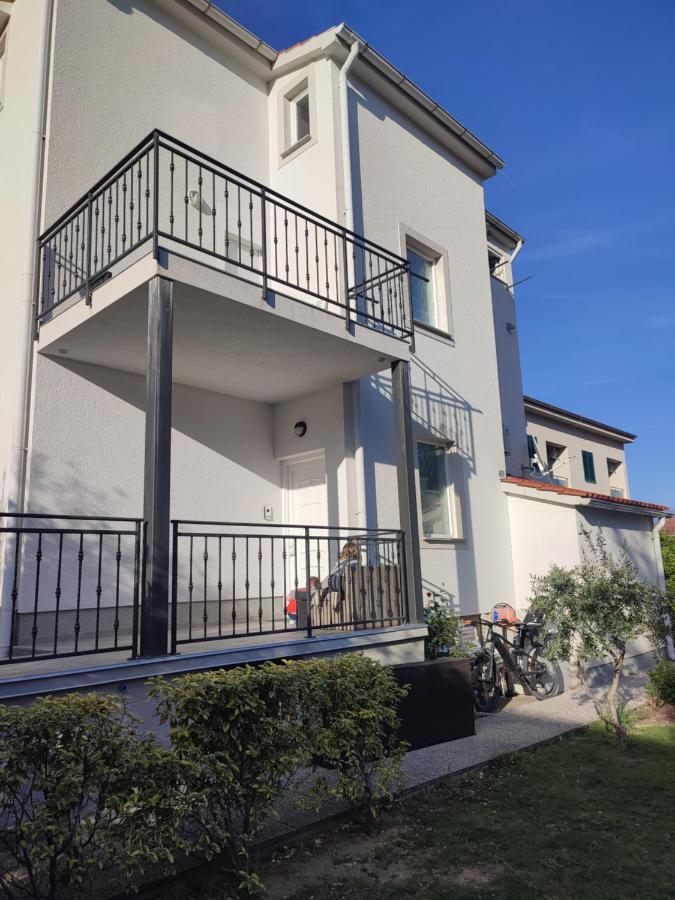 Kraljic Apartment *